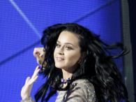 Katy Perry w uroczej stylizacji na scenie
